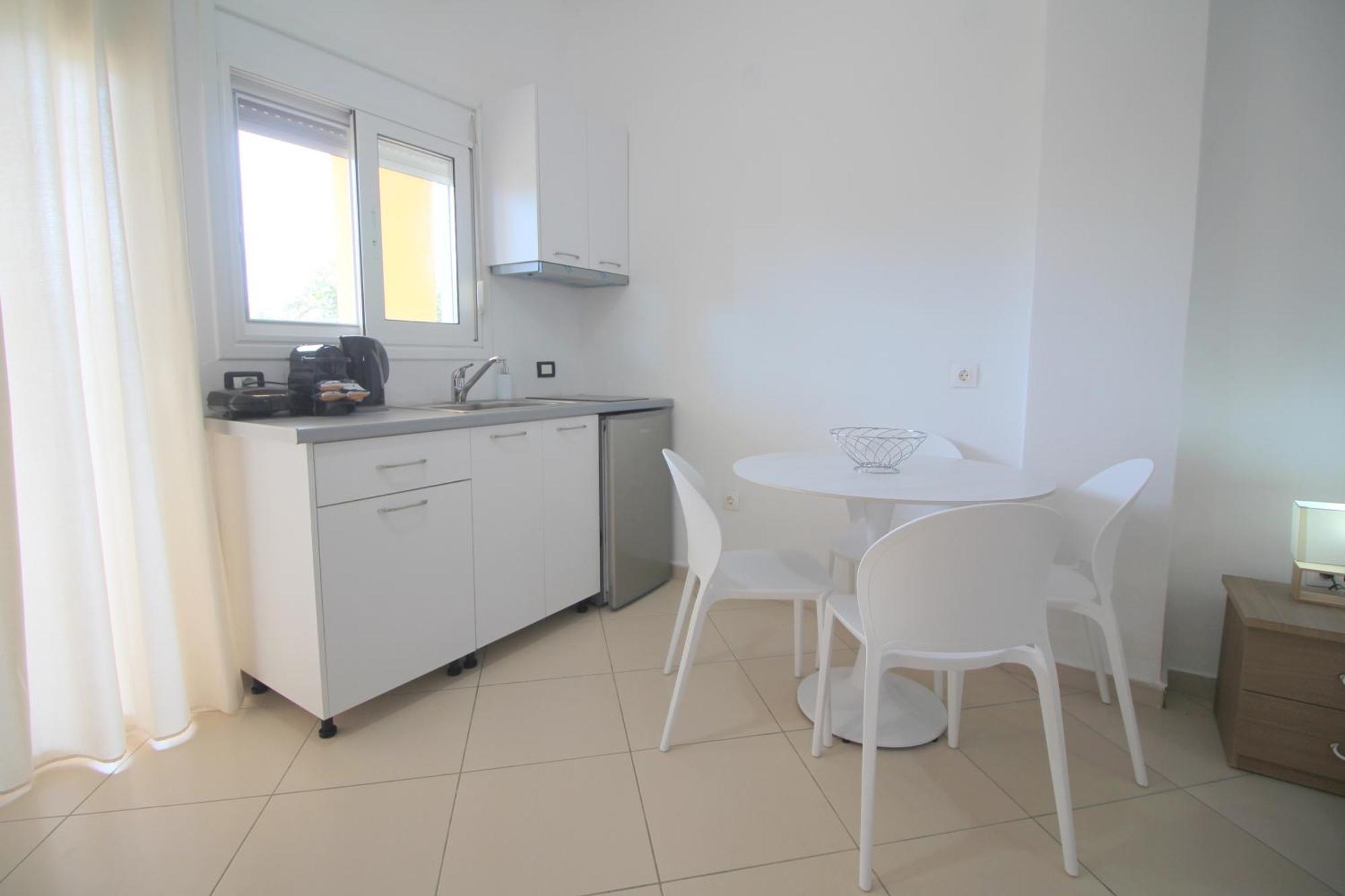 Nefeli'S Apartment 히마레 외부 사진